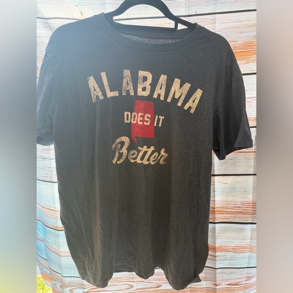 True Craft Black Alabama Does It Better Graphic Tee with Red‎ Accent